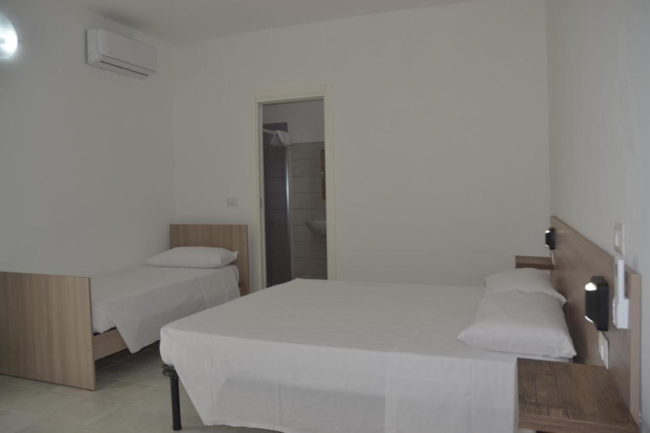 إسكيتيلا Villa Uria Monolocali Con E Senza Angolo Cottura المظهر الخارجي الصورة
